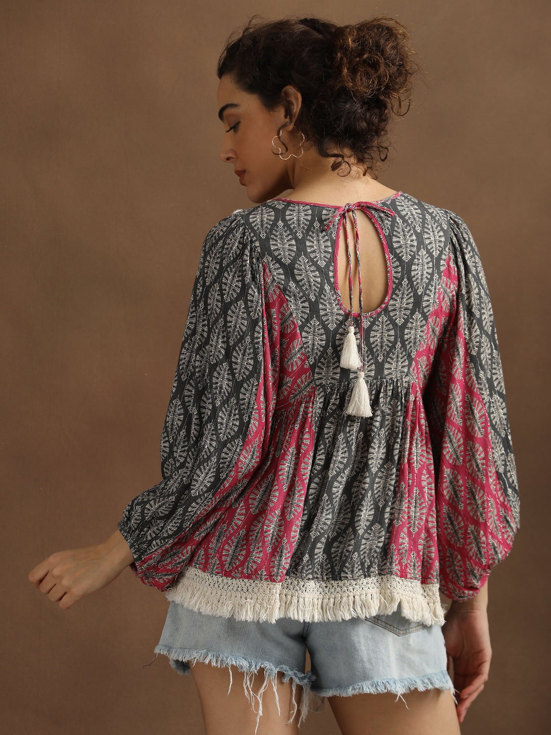 Pink & Grey Leaf Print Top